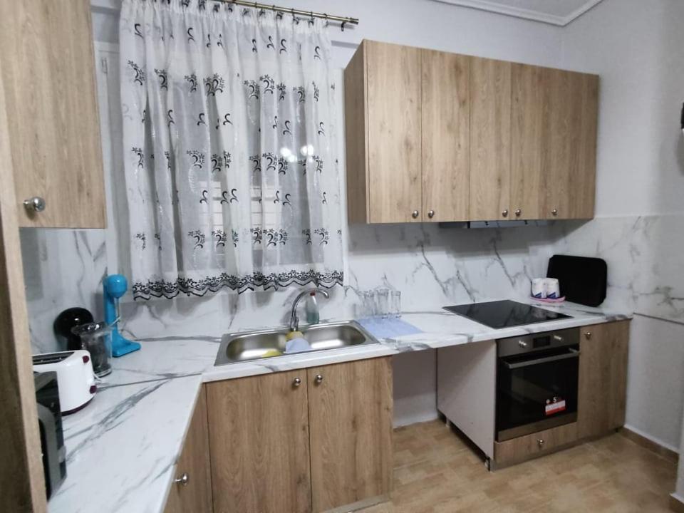 Center Of Athens Modern Apartment Bagian luar foto